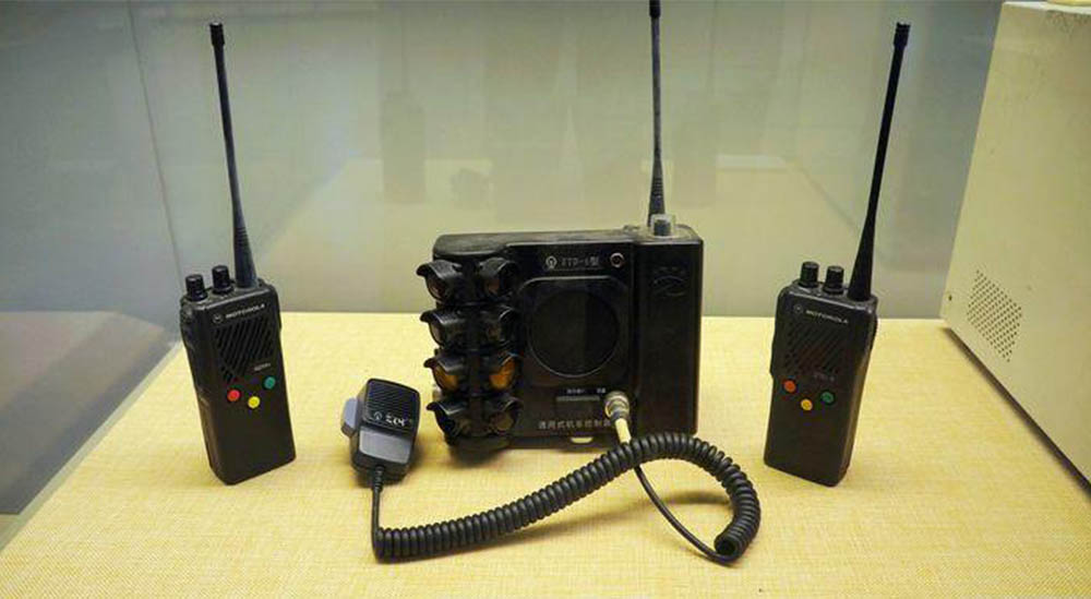 增益天線設(shè)備 1