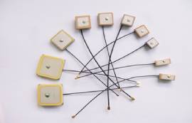 藍(lán)牙模塊采用陶瓷天線和PCB天線的區(qū)別